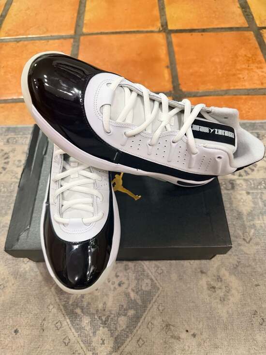 Jordan Other - Jordan Max Aura 7 Men's Shoes White/Black/Summit White